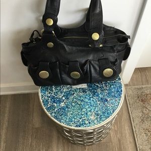 Shih  Vintage Black leather Shoulder Bag $50